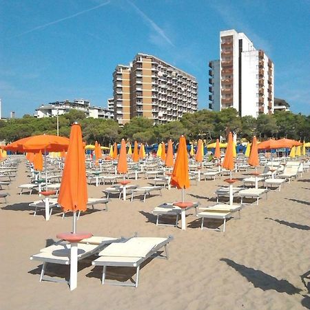 Cristallo Residence Lignano Sabbiadoro Exteriör bild